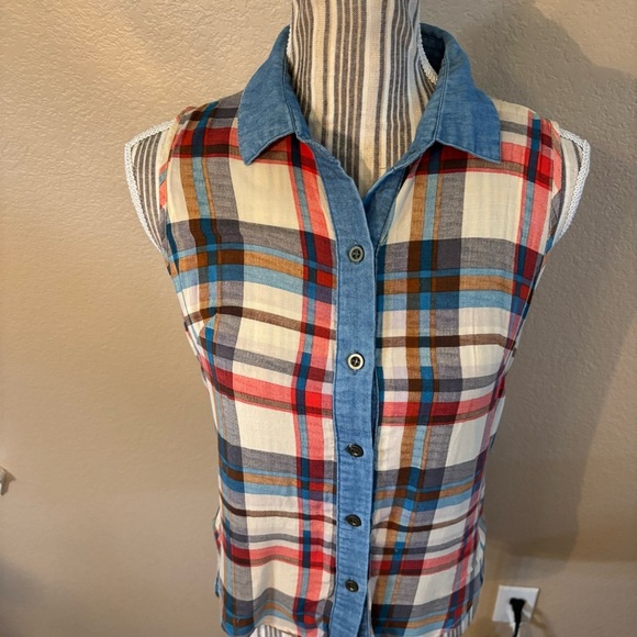 Roommates Top Small Multicolor Plaid Button-Down Shirt Sleeveless Blue Red White - Picture 2 of 13